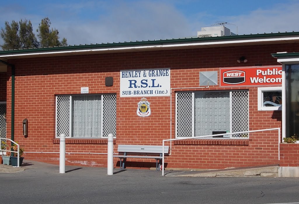 RSL meeting hall by Phaedrus Fleurieu