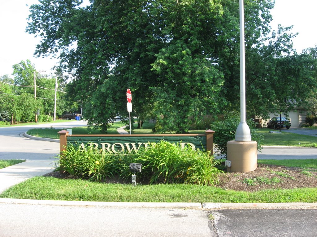 Arrowhead sign by jaalley