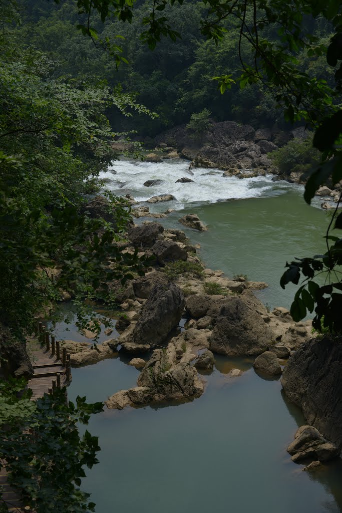 Guanling, Anshun, Guizhou, China by TONY LIU