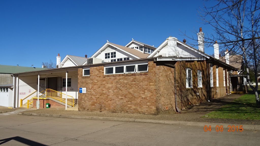 Orange - The Old High-School Building, Now Part of TAFE - 2015-06-04 by Gary Edwards