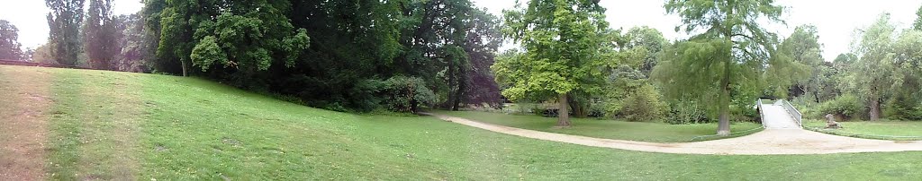 Park at Inselwall in Braunschweig by DK G