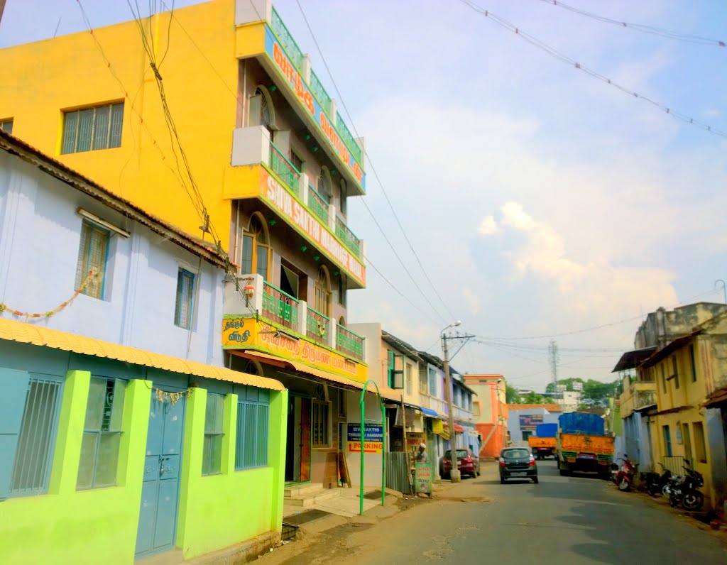 Mettupalayam, Tamil Nadu, India by Kamalakar Anthati