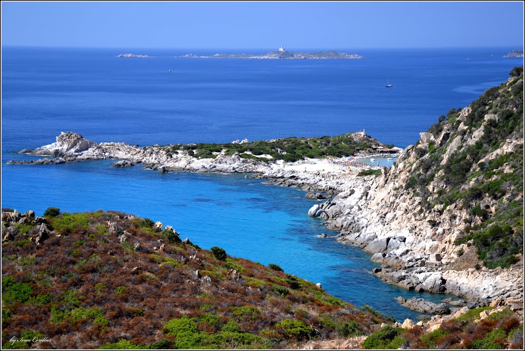 P.ta Molentis e l'Isola dei Cavoli by Ivan Corellas