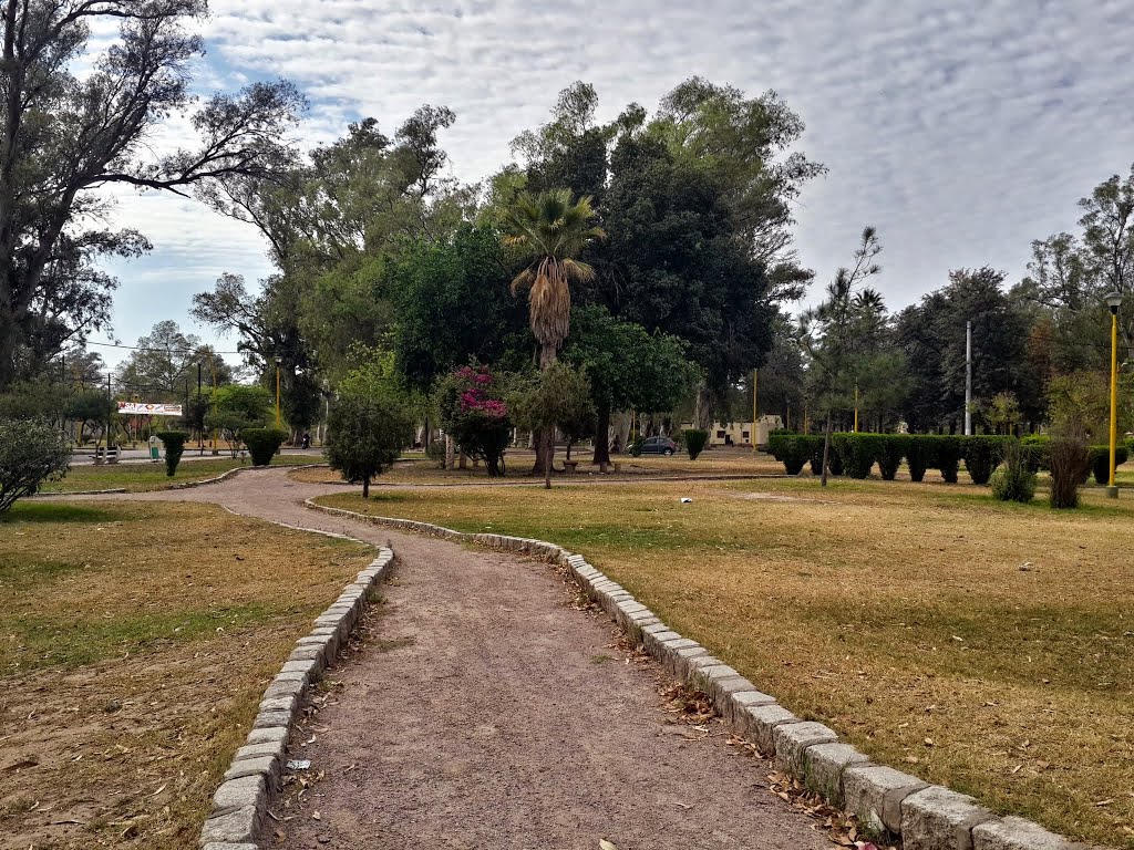 Parque Aguirre by Martin Martines