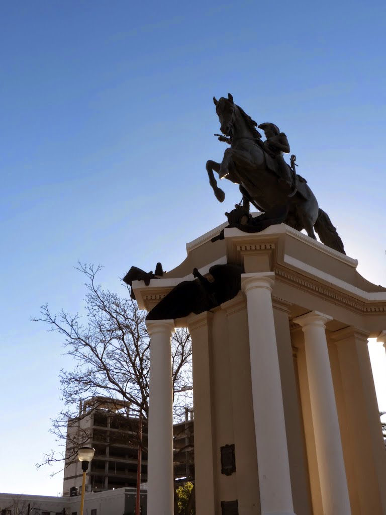 Plaza San Martín by Martin Martines