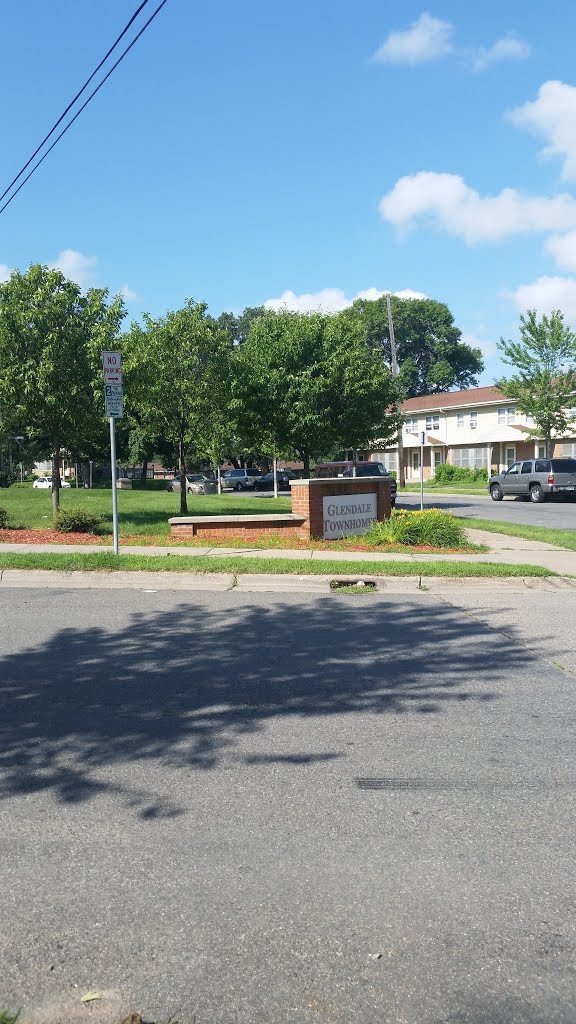 Glendale sign on St. Mary's entrance by Karina Martin