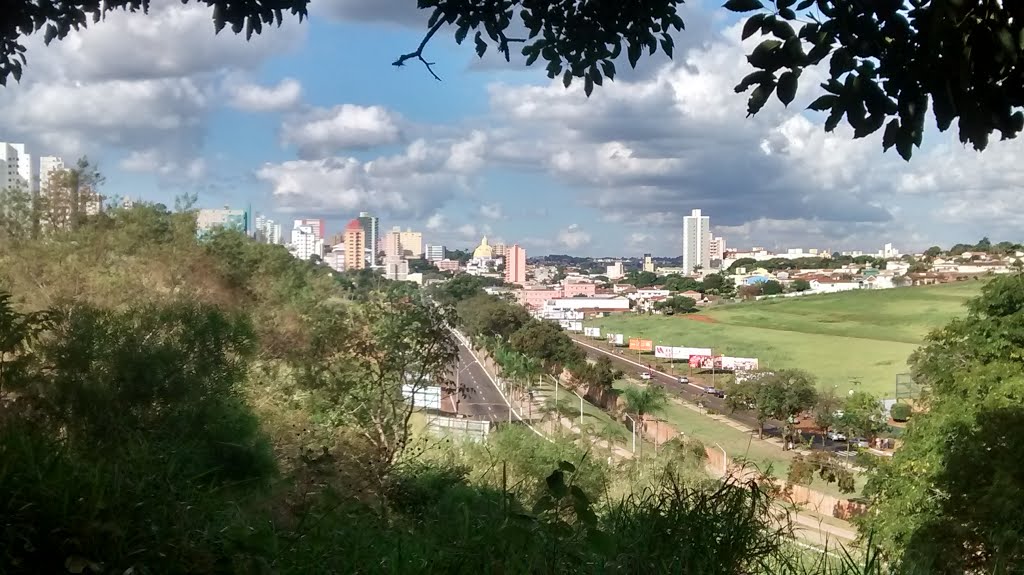 Vista do centro de São Carlos SP (jun de 2015) by Everton Fernando Pre…