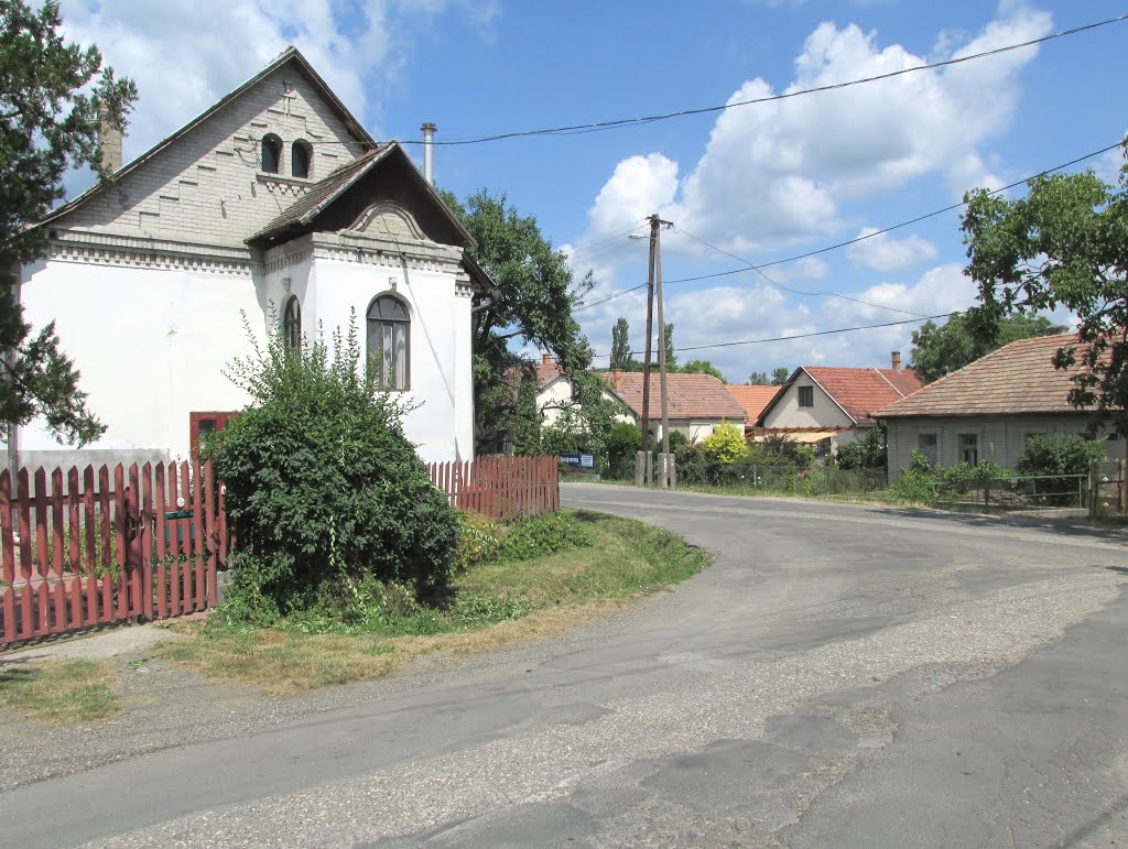 201507151131 Diósjenő, Vasút utca-Szabadság út sarok by Harmadik