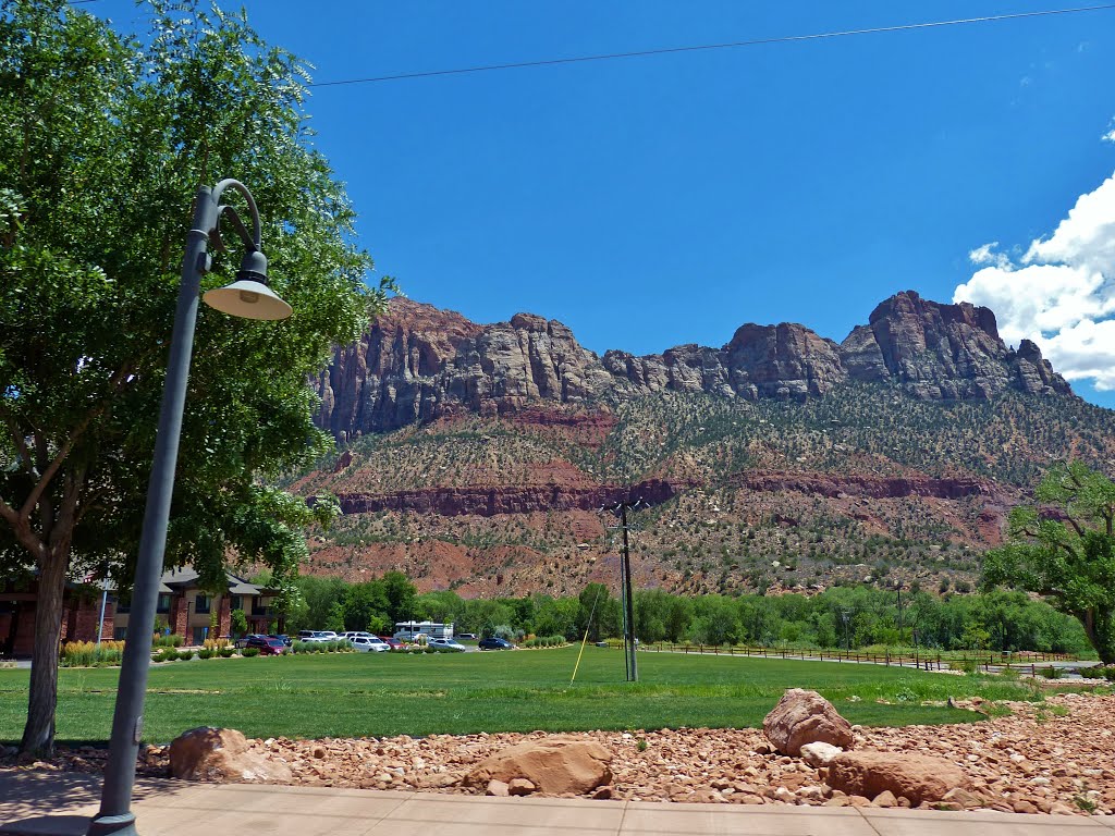 Utah.Zion National Park.Springdale by sunmaya