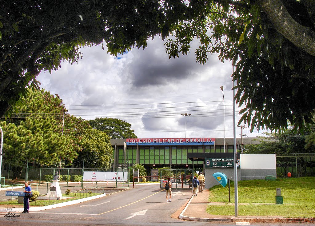 Colégio Militar de Brasília by Rubens Craveiro