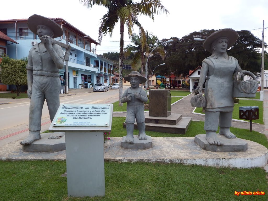 São Martinho - Monumento ao Imigrante by Altemiro Olinto Cris…