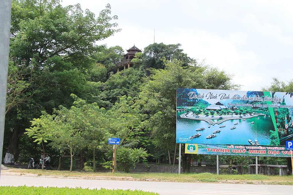 Tân Thành, Ninh Bình, Ninh Bình Province, Vietnam by Đăng Định