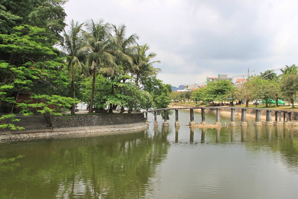 Tân Thành, Ninh Bình, Ninh Bình Province, Vietnam by Đăng Định