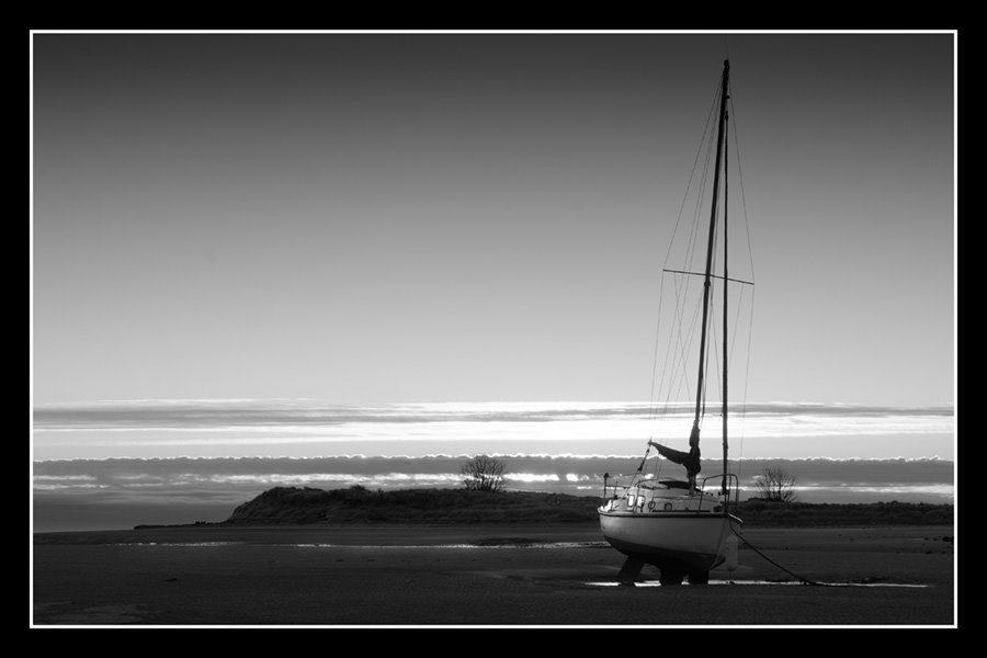 Boat at Almouth by Robin Hunter