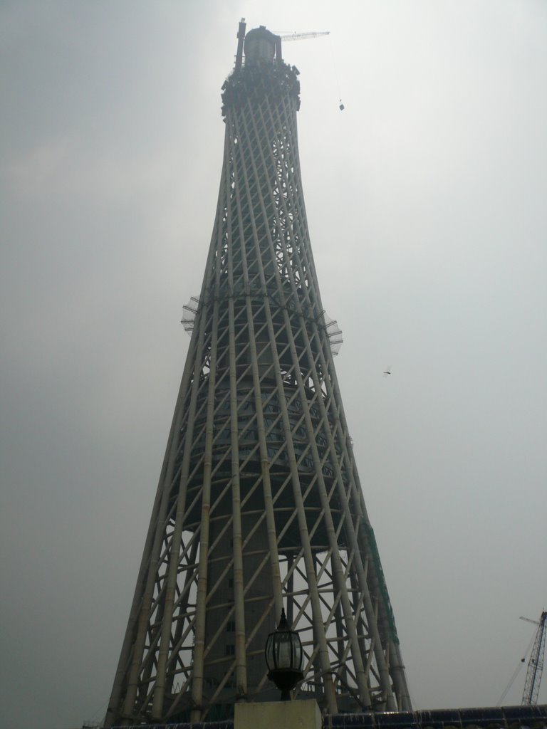 GuangZhou TV Tower 08-07-16 12:03 by Susan-H