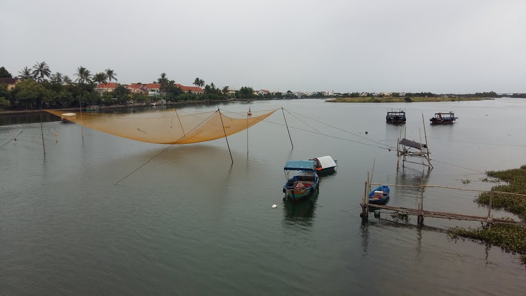 Cẩm Nam, Hội An, Quang Nam Province, Vietnam by Tran Phu Huu