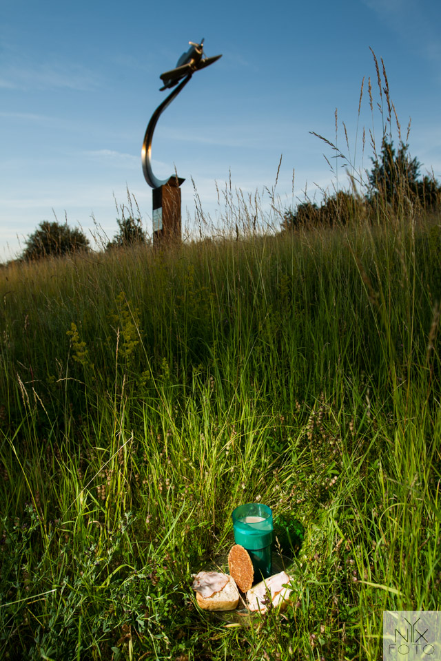 Project Fika - Bulltofta airport statue by Allan Bank