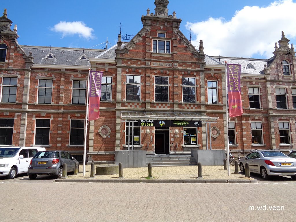 Natuur museum by maurice van der veen