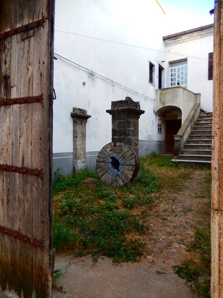 Palazzo Costanza, Fardella, Italia by Sandra Pires