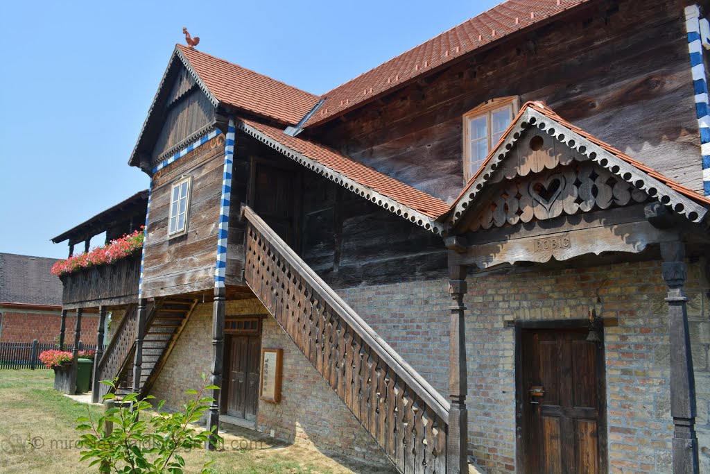 OLD Wooden house by miroslav.vajdic