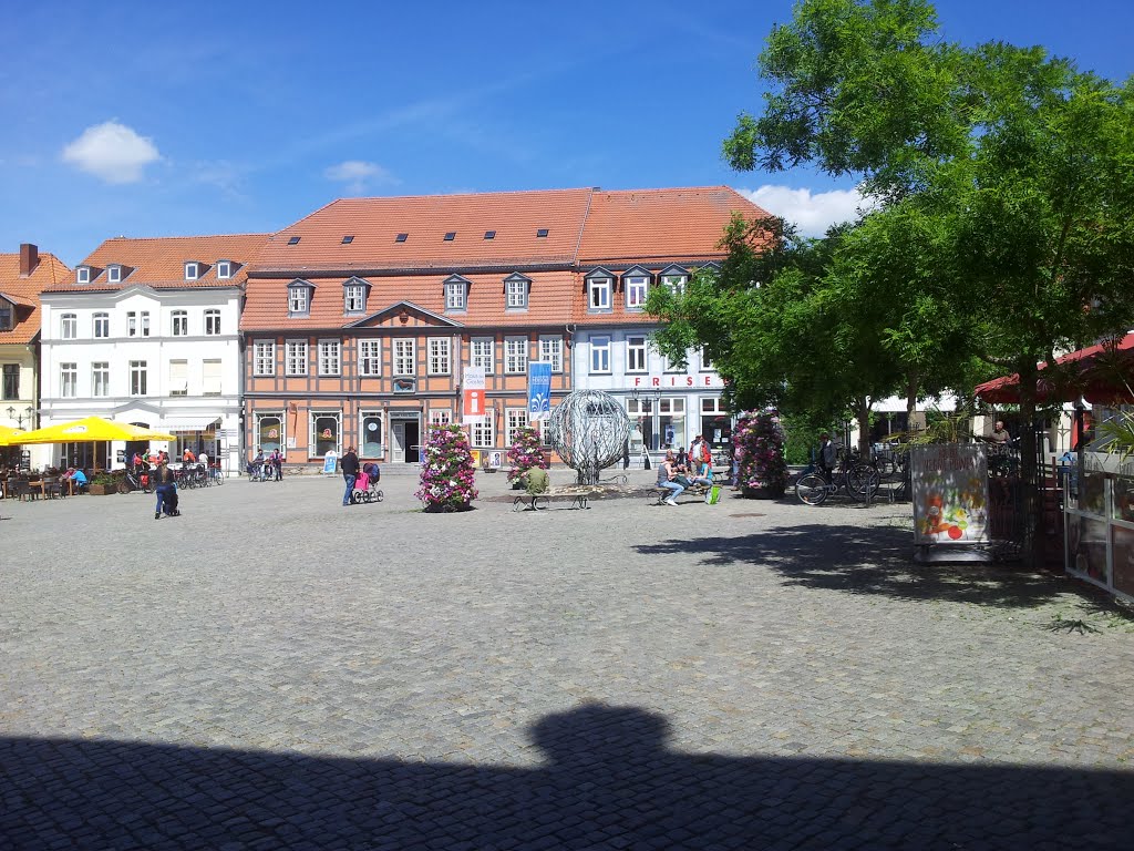 Neuer Markt, Waren by marhas marhas