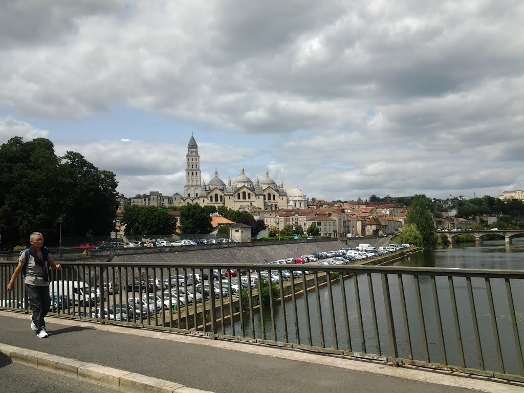 Périgueux, France by BENZEMRANE Hacene