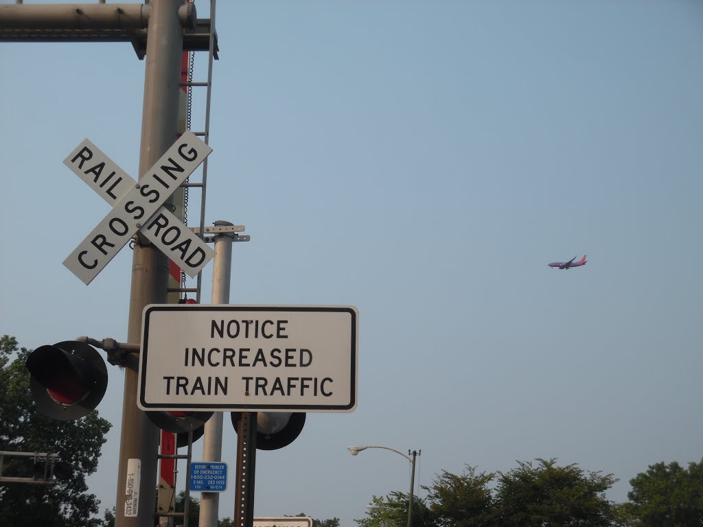 Ashburn Railroad Crossing by Wayne Allen Sallee