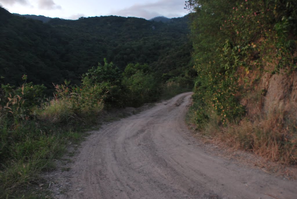 Hugom-Laiya rough road by Cesar C. Cambay