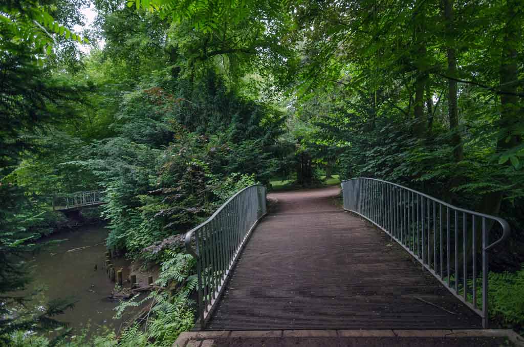 DELMENHORST, WOLLEPARK: Brücken über den Fluss DELME / Bridges over the river DELME • 07-2015 by hartmut.breitling