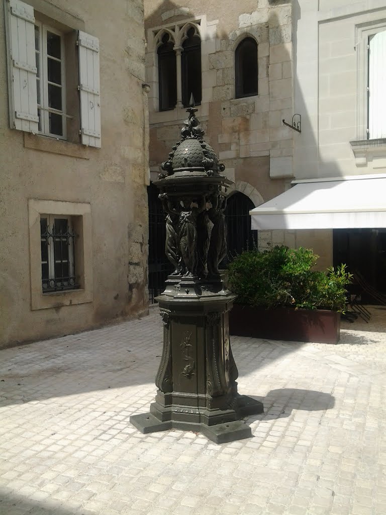 Périgueux, France by BENZEMRANE Hacene