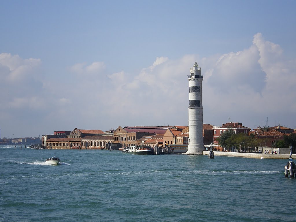 Murano: il faro by Ivana Busetti