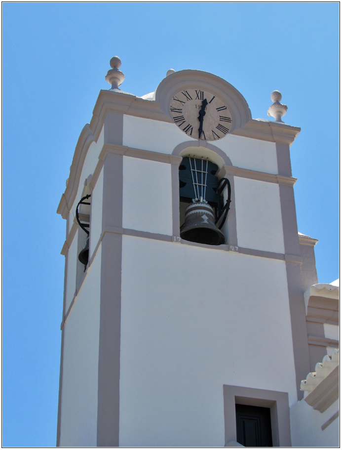 Igreja de São Lourenço by André Barragon