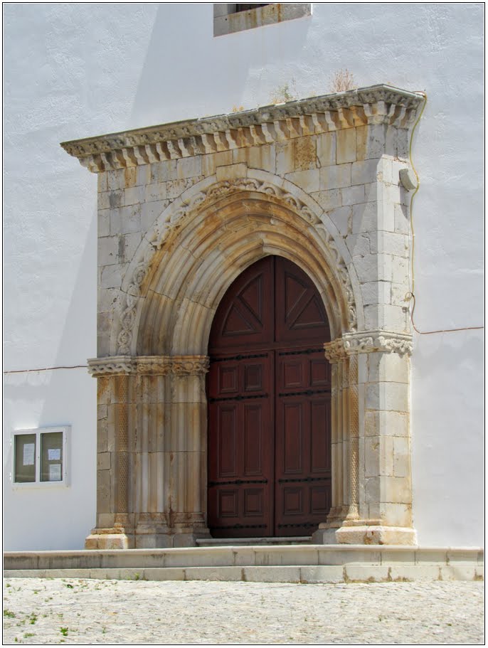 Igreja de Nossa Senhora da Conceição by André Barragon