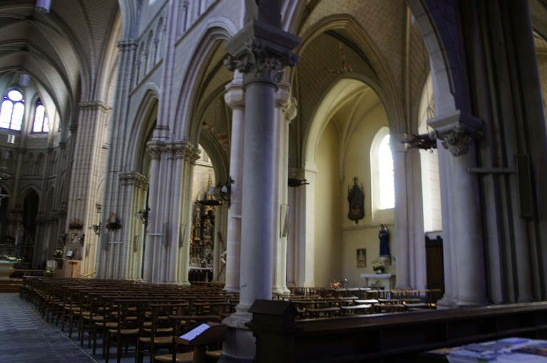 Eglise Saint-Méen, 35260 Cancale, France by Paul HART