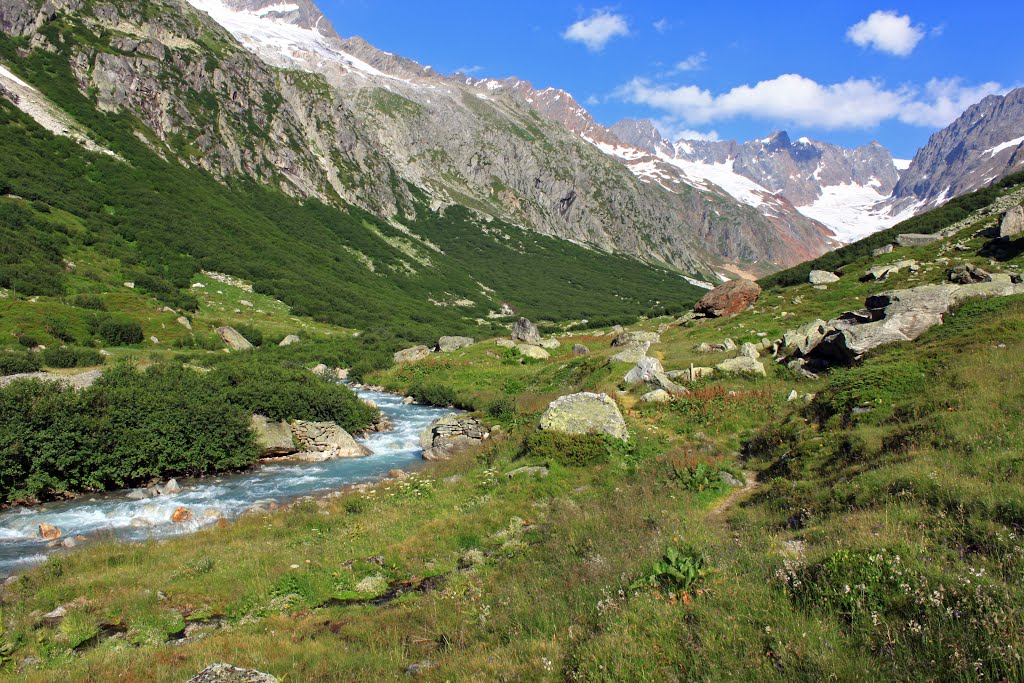 Chelenalptal und Göschener Reuss by Uwe Häntsch