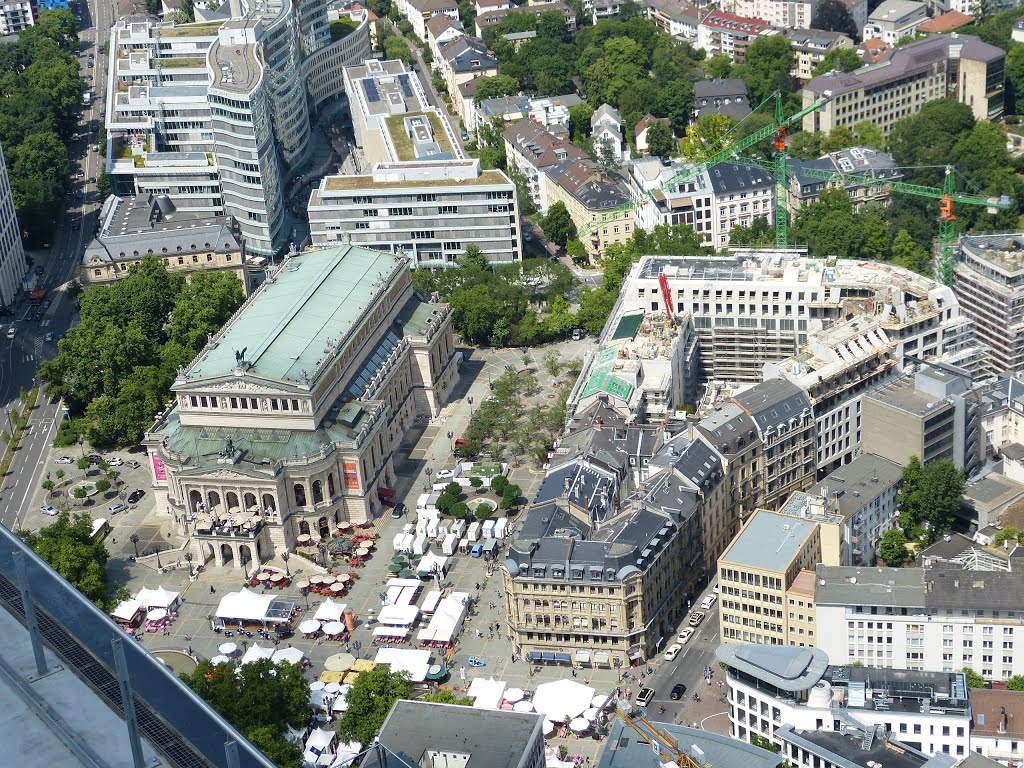 Alte Oper Frankfurt am Main by Dietrich Weisenborn