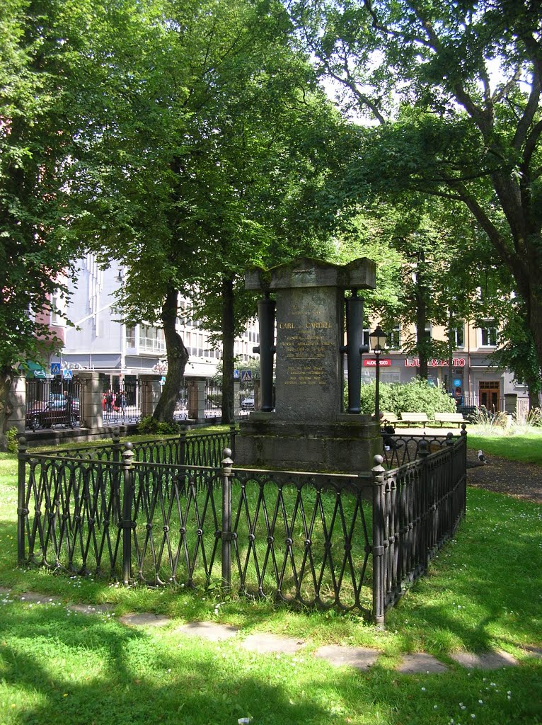 Grave of Carl von Cardell in Hedvig Eleonora kyrka's graveyard by Ascenery