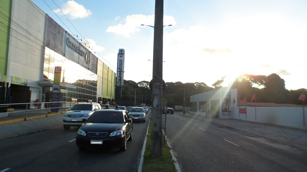 Retão dos Bancários. Imediações da UFPB. João Pessoa PB.. by Ben Hur Brito