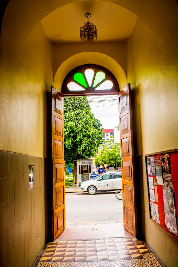 IGREJAS DO CEARÁ: ENTRADA PRINCIPAL DA IGREJA DE SÃO FRANCISCO NO CRATO by ARAGÃO