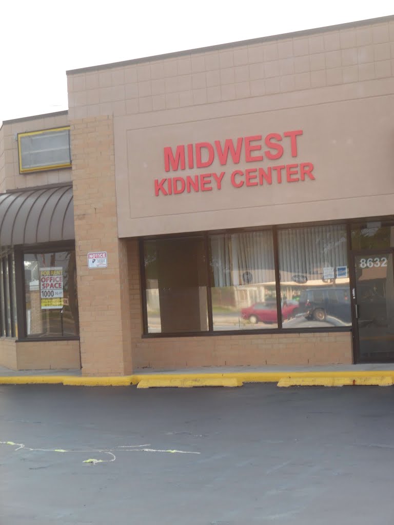 Midwest Kidney Center by Wayne Allen Sallee