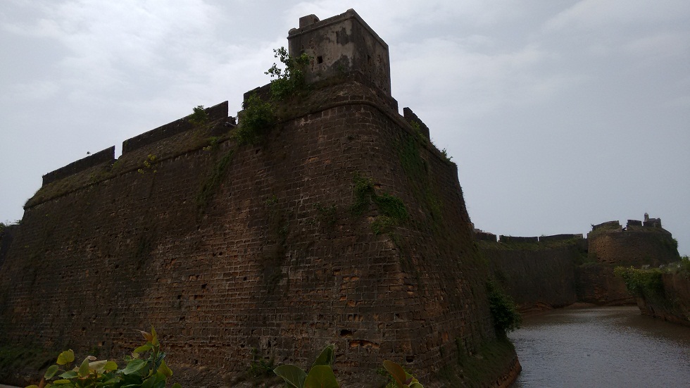 Diu Fort (The fort was built by the Portuguese during their colonial rule of the Diu island.) by Brijesh Patel