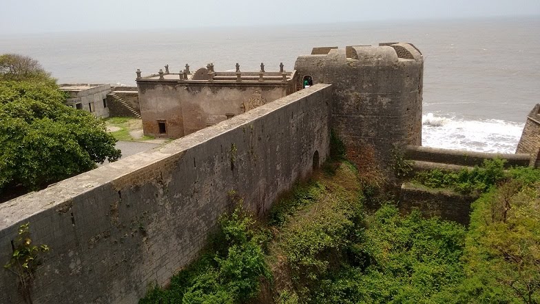 Diu Fort (The fort was built by the Portuguese during their colonial rule of the Diu island.) by Brijesh Patel