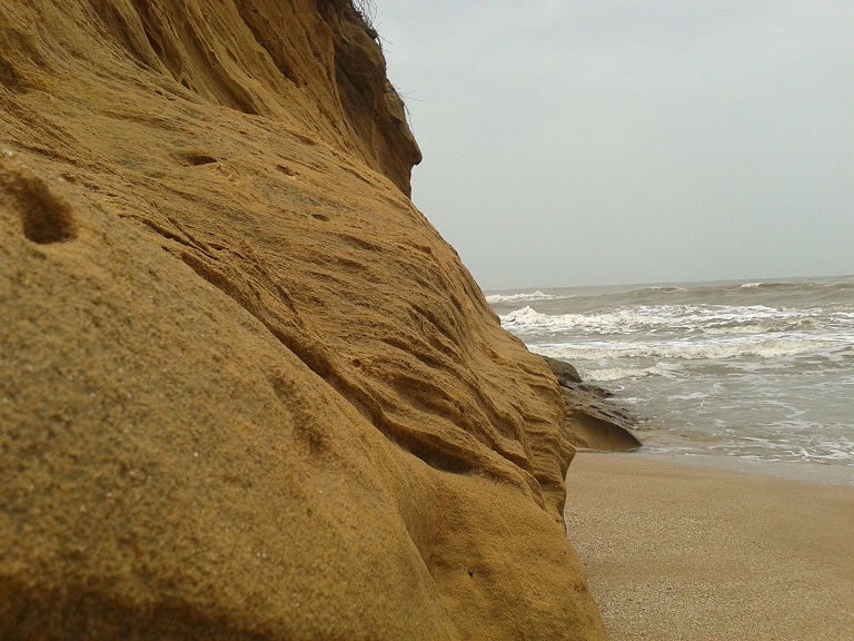 Jalandhar Beach, Diu by Brijesh Patel