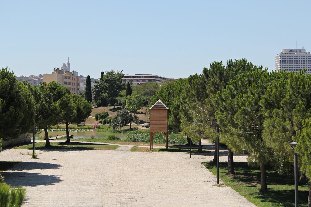 Menpenti, Marseille, France by rikacka