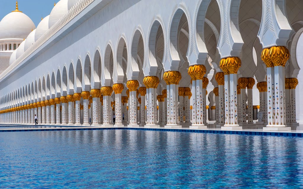 Abu Dhabi Sheikh Zayed Mosque by 黎昕