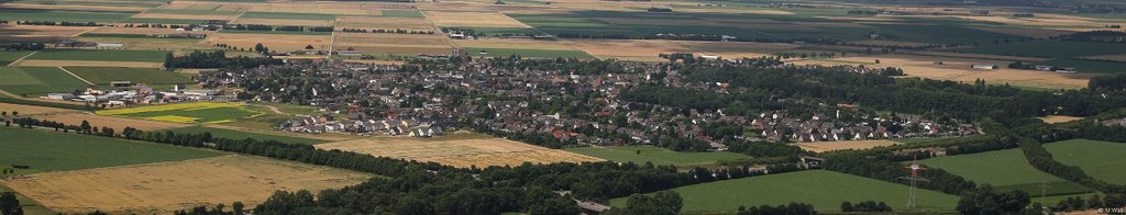 Erftstadt Gymnich , gesehen aus dem Hubschrauber. Panorama. by U.Walli