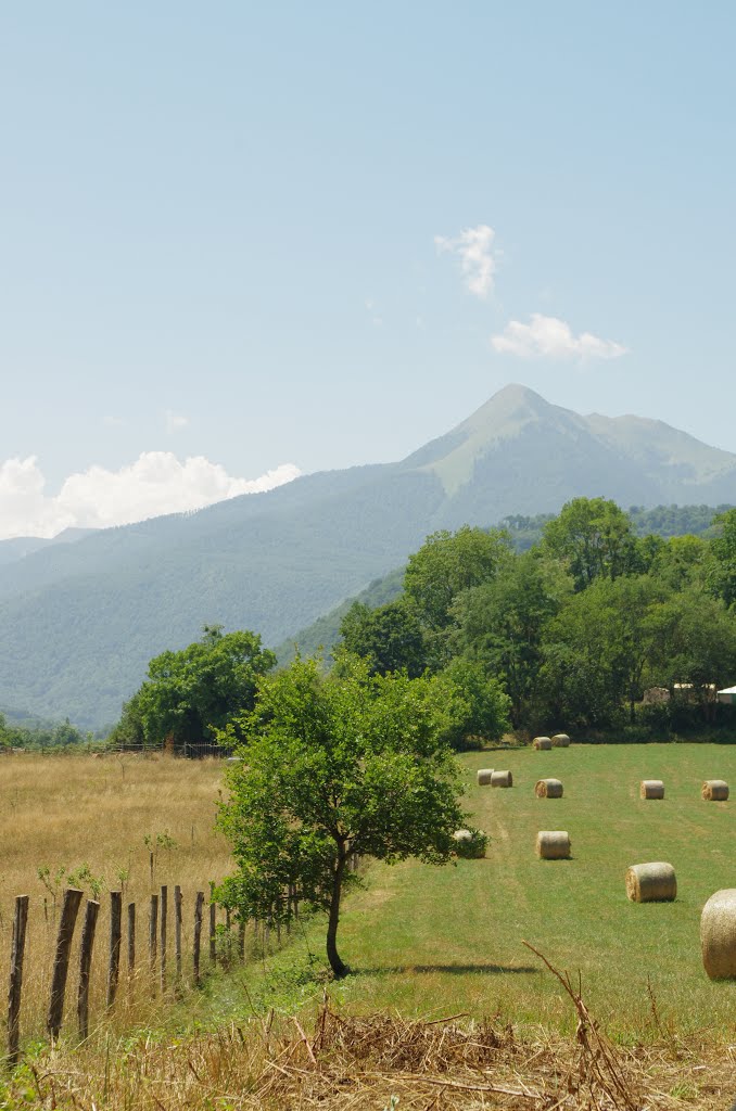 Mont Cagire by Un Photographe Anony…