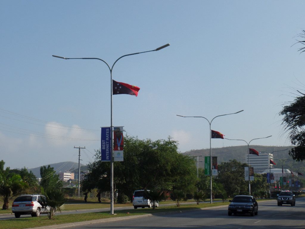 Looking along Sir John Guise Drive from near Wards Strip intersection in Waigani area in Port Moresby, in PNG, Photo by Malum Nalu on 22-07-2015 by Peter John Tate