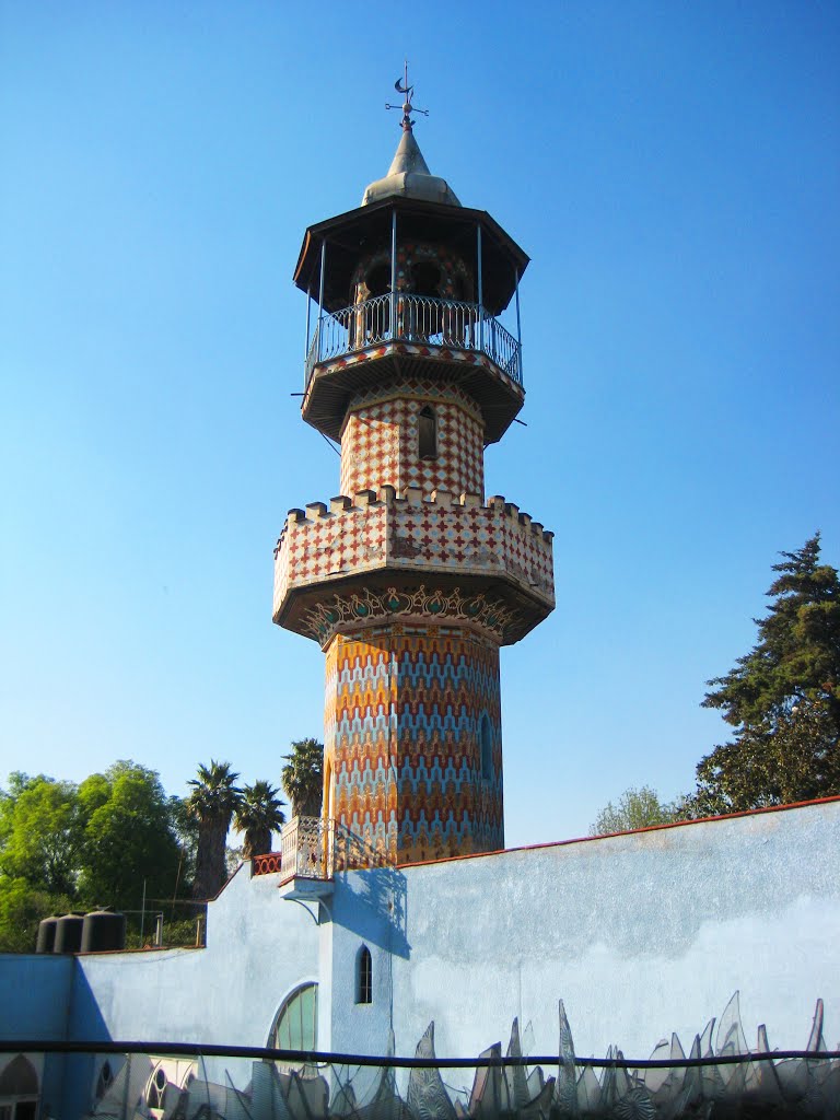 El Minarete de Tlalpan by exosapiens