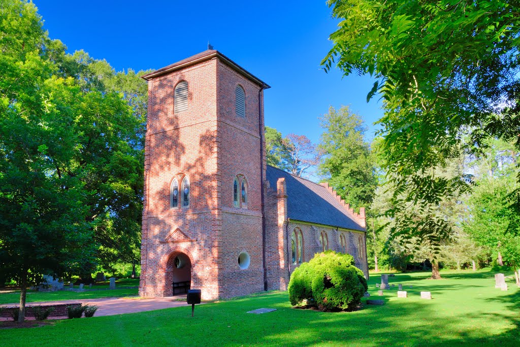 VIRGINIA: ISLE OF WIGHT COUNTY: SMITHFIELD: HISTORIC ST. LUKE'S CHURCH MUSEUM, 14477 Benns Church Boulevard (U.S. Route 258): tower end by Douglas W. Reynolds,…